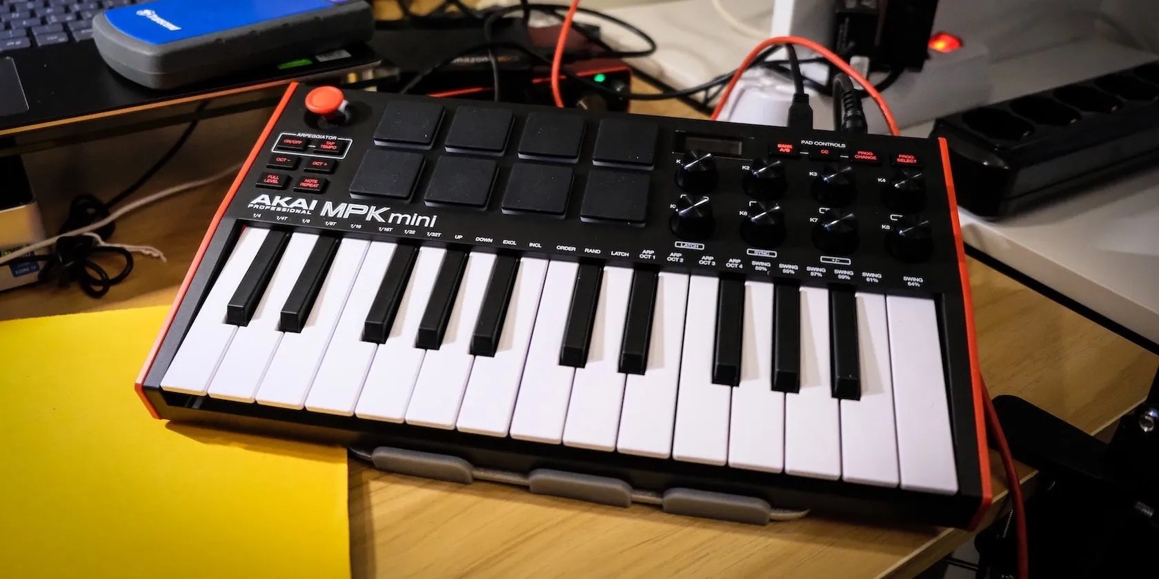 MIDI Keyboard vs. MIDI Controller vs. Synthesizer What's the Difference?