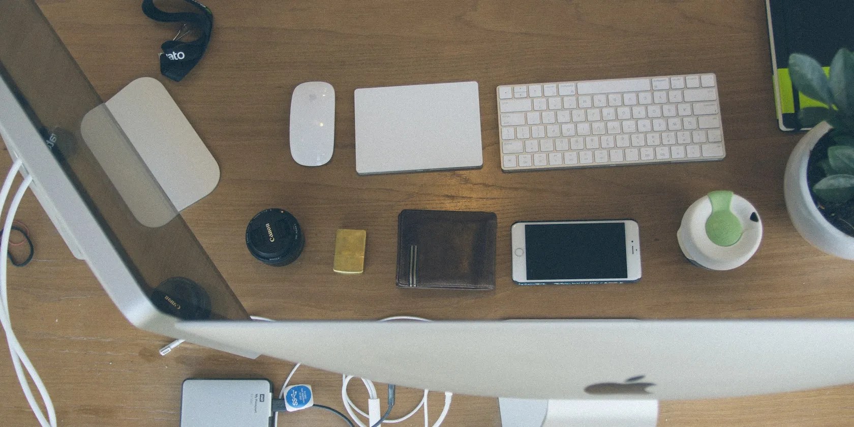 How to Use Your MacBook With the Lid Closed in Clamshell Mode