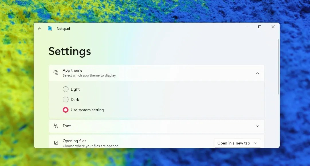 How to Set Your Preferred Theme and Font in the Windows 11 Notepad