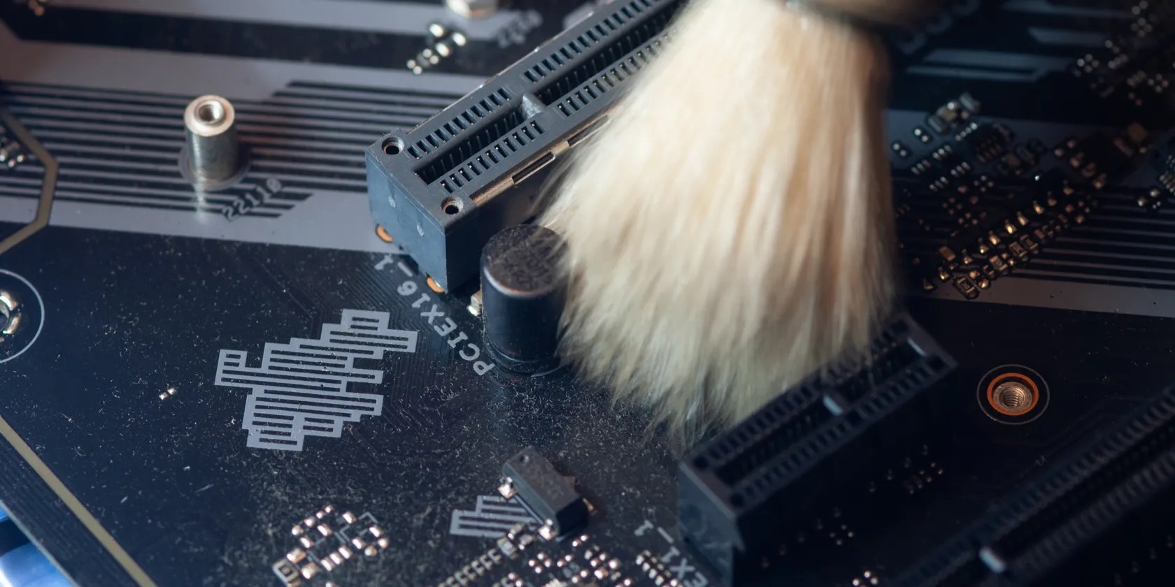 How to Clean Your PC's Motherboard