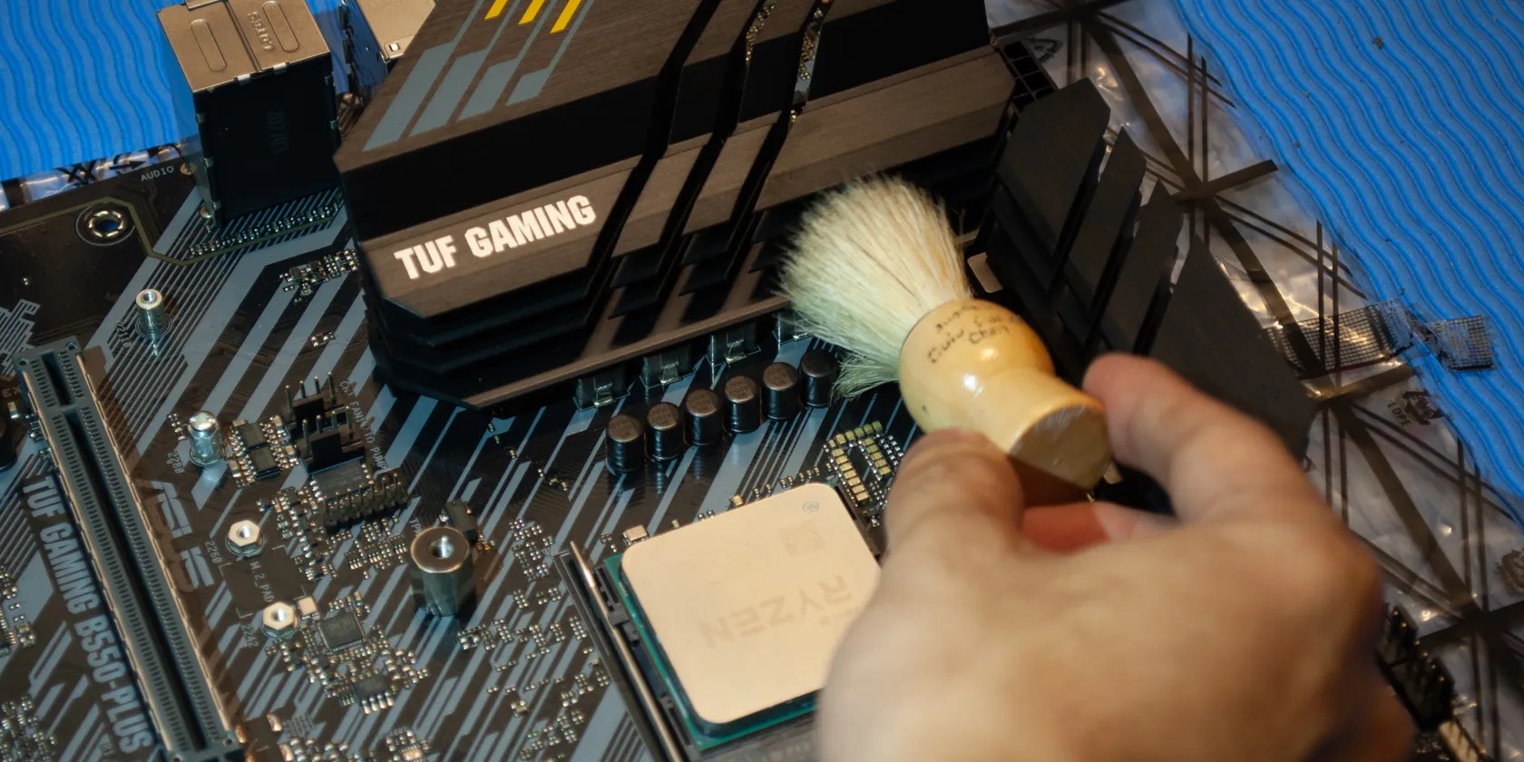 How to Clean Your PC's Motherboard