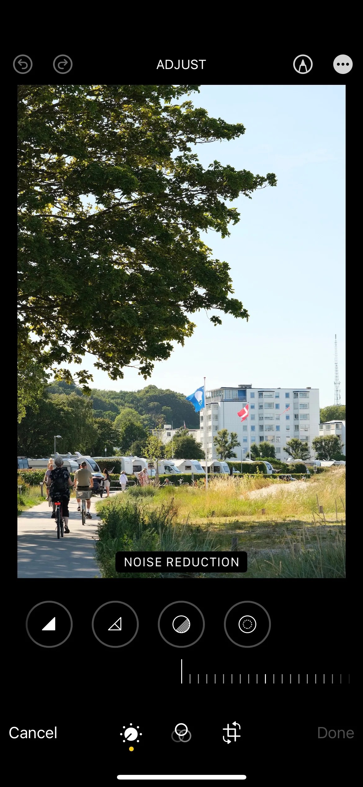 VSCO vs. Apple Photos Which Photo Editing App Is Better for Beginners?