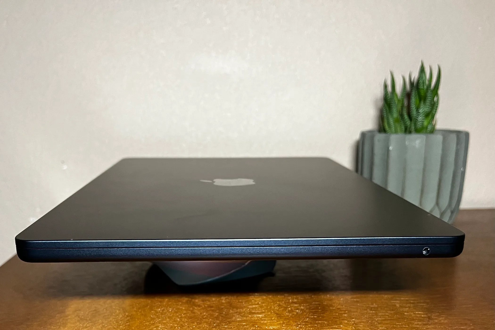 Apple MacBook Air M2 15Inch Review The Perfect Combination of Size and Power