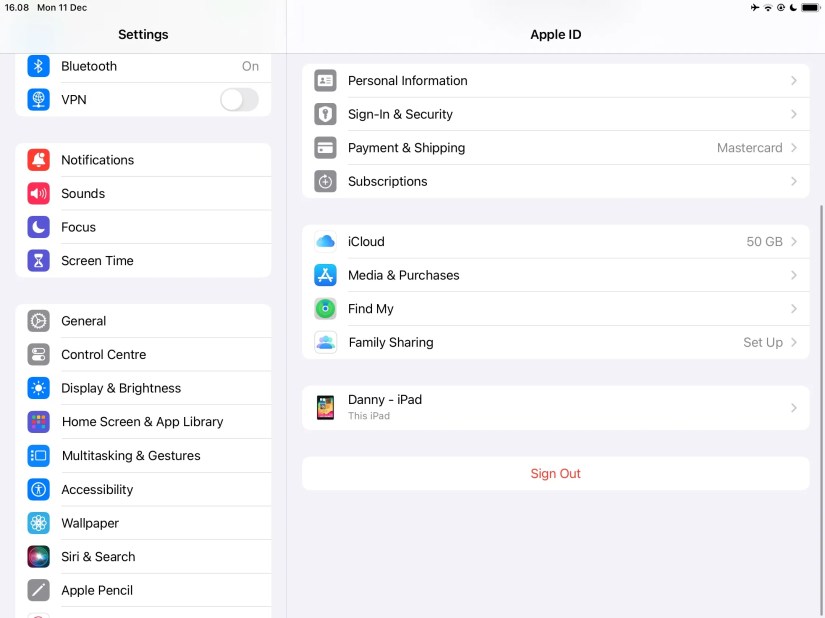 Select iCloud in Apple ID Settings