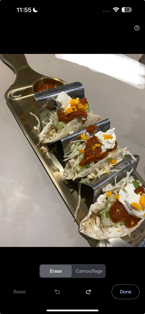 Highlighting area to clean up in the Google Photos app