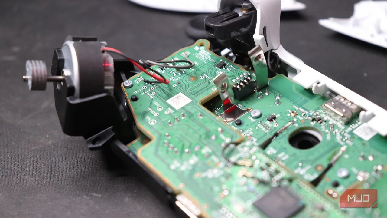 Xbox Controller Drifting? Here's How to Fix That