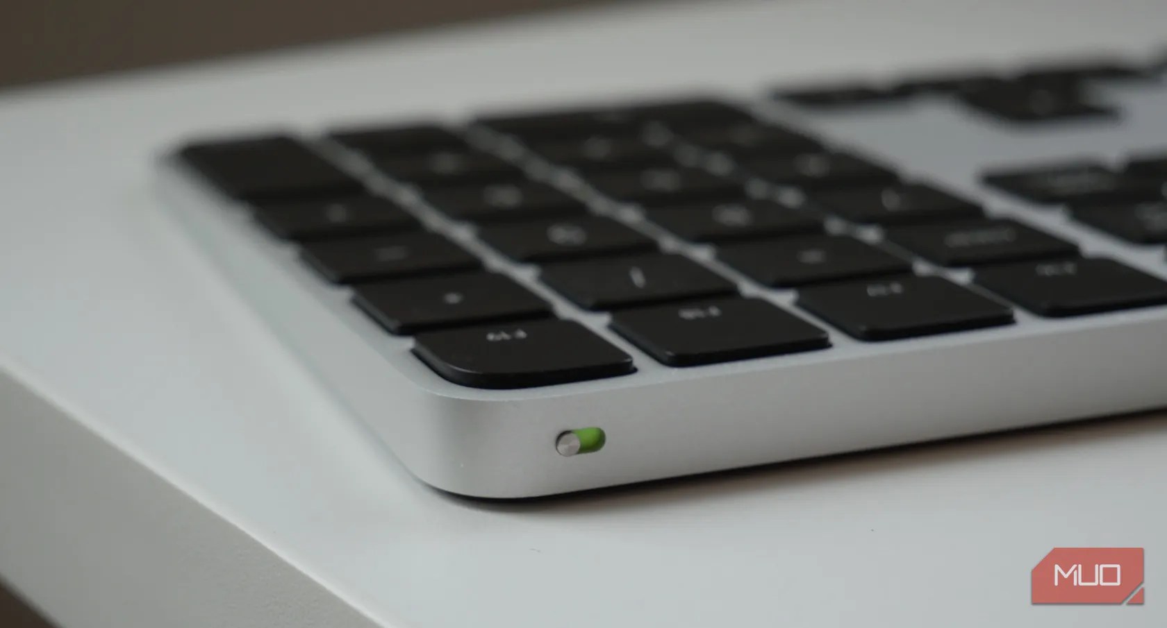 How to Turn On and Connect Your Apple Magic Keyboard
