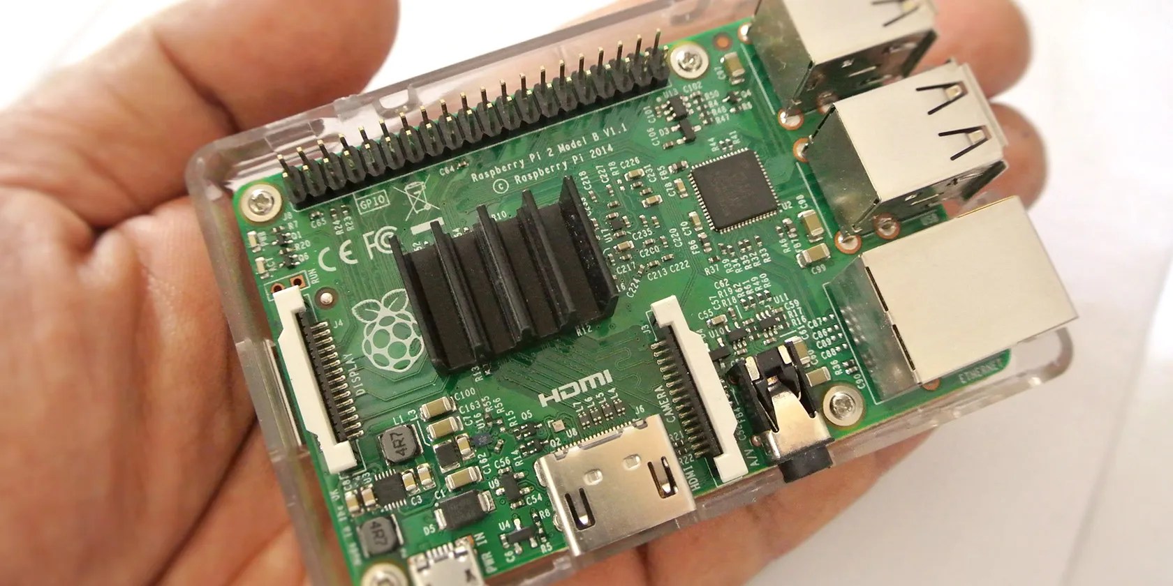 The 11 Best Raspberry Pi Projects for Beginners