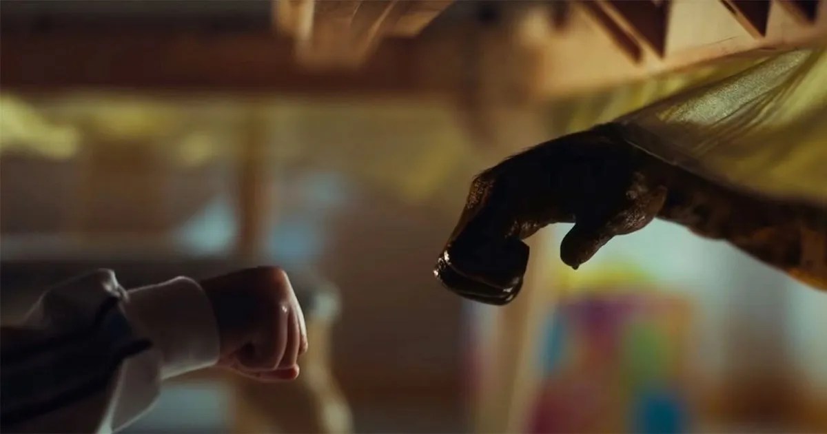 Jordan Peele's Nope TV Spot Sees Steph Curry Escaping Aliens