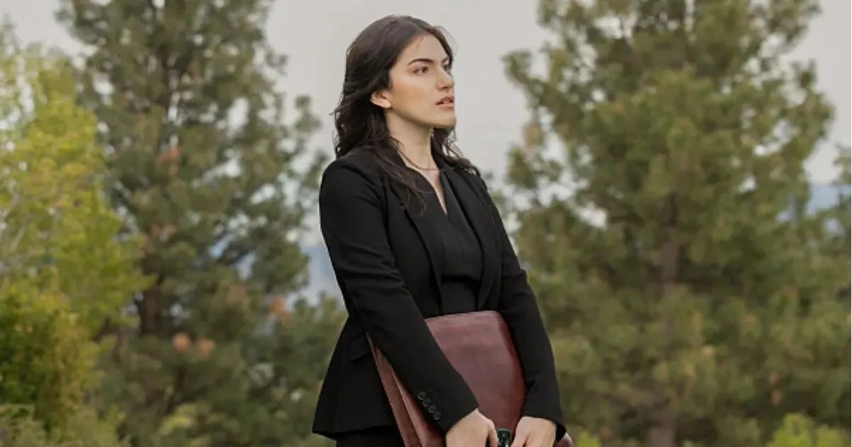 Yellowstone's Lilli Kay Talks About LGBTQ Scene 'People Made a Very