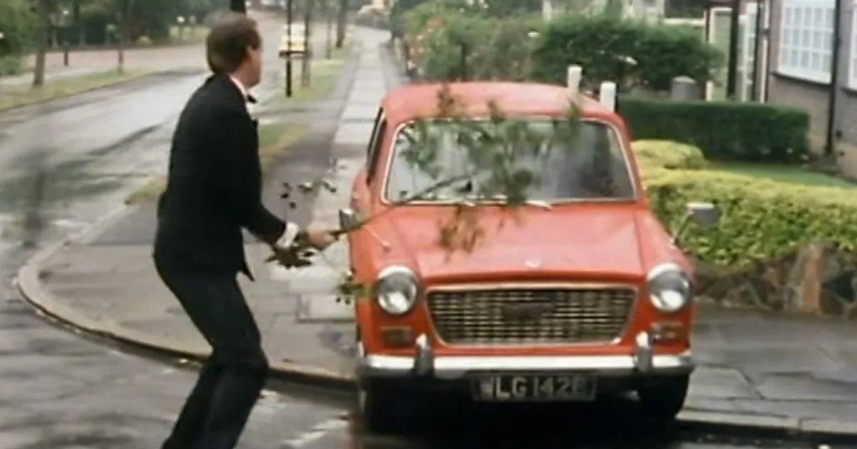 The 10 Funniest Moments of Fawlty Towers, Ranked