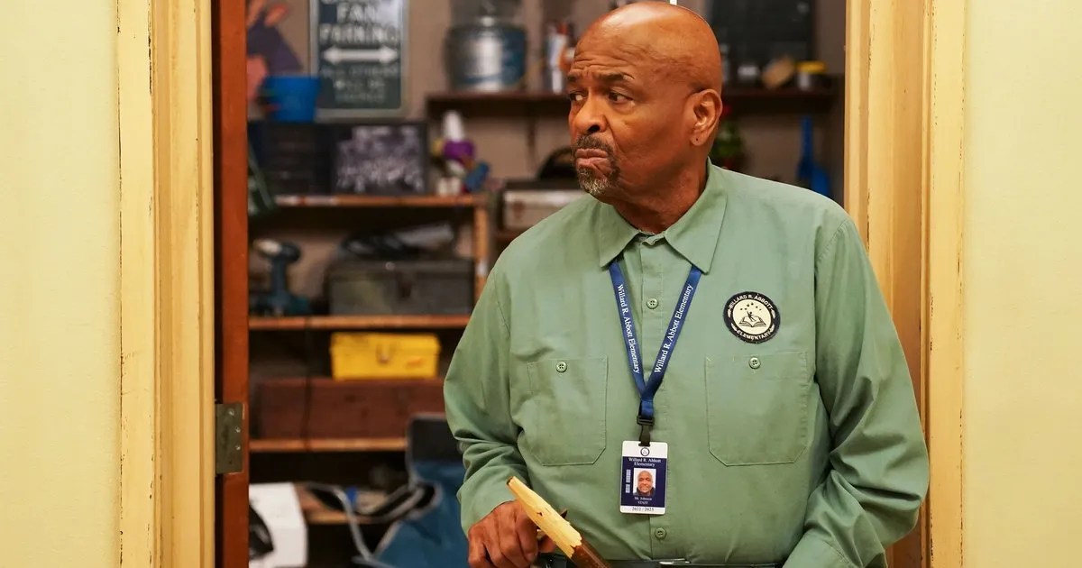 How Abbott Elementary’s Mr. Johnson Steals Every Scene He’s In