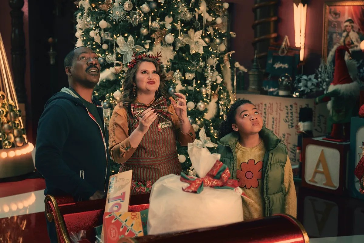 Eddie Murphy Leads Holiday Comedy Adventure in Candy Cane Lane Teaser