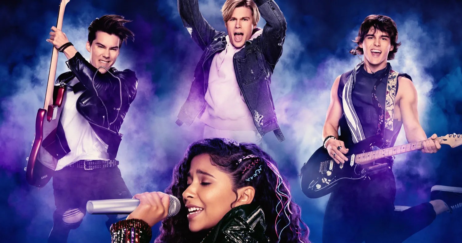 Julie and the Phantoms Trailer Conjures the Ghosts of a Dead Boy Band