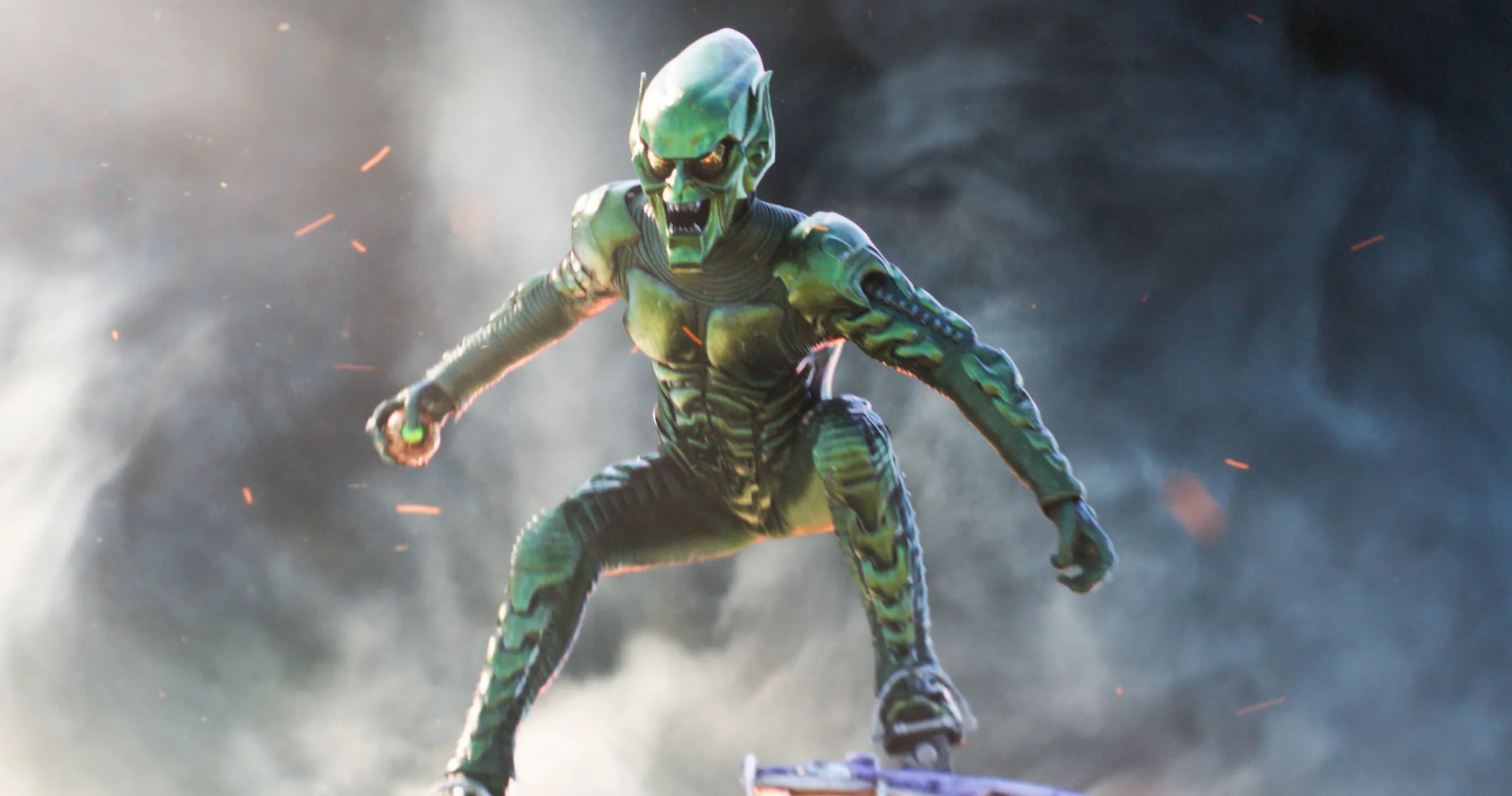 The Green Goblin Loses His Helmet in SpiderMan No Way Home TV Spot