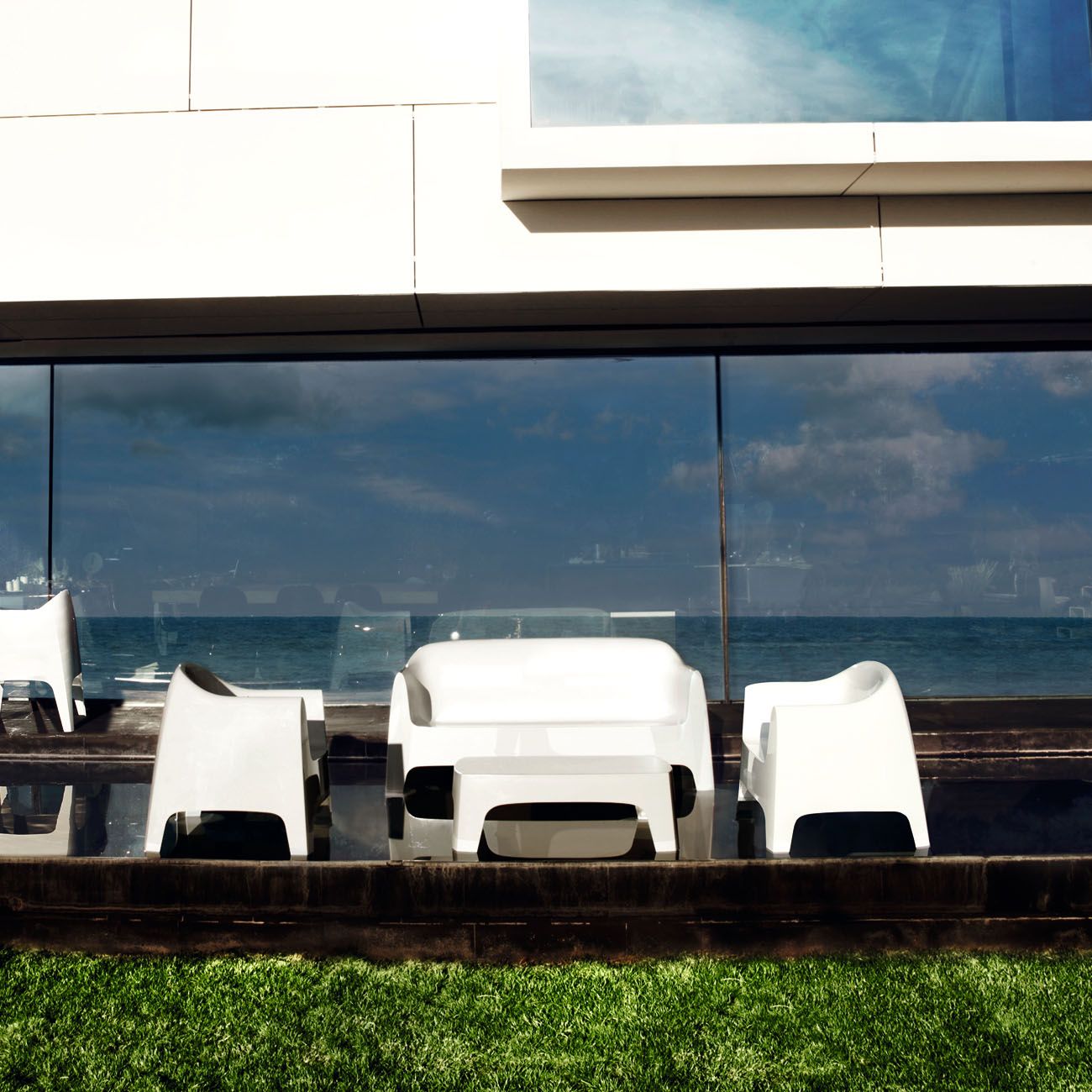 Solid Sofa de Vondom Sofás y sillones de exterior