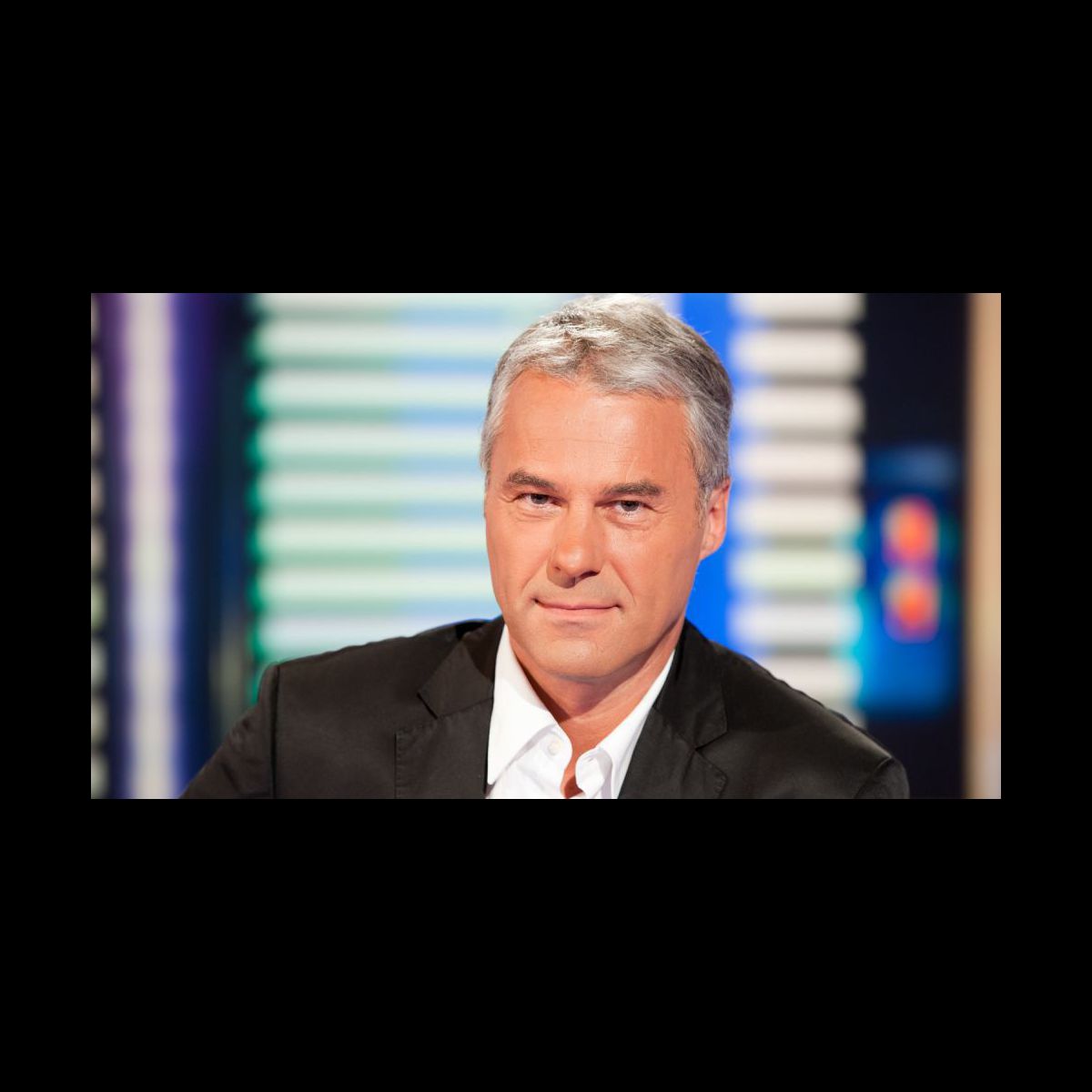 François Bachy, patron du service politique, quitte TF1 Puremedias