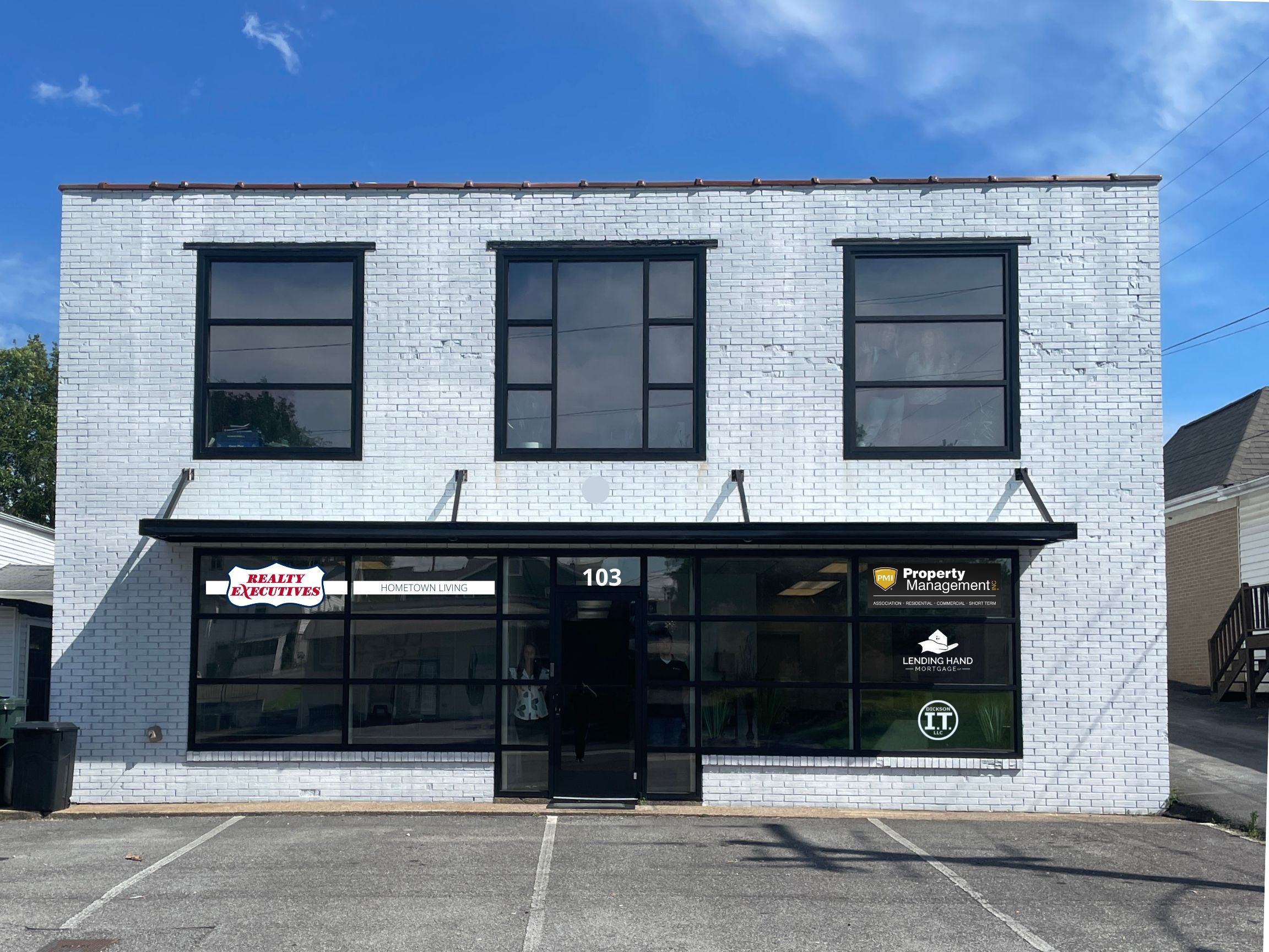 Realty Executives Hometown Living