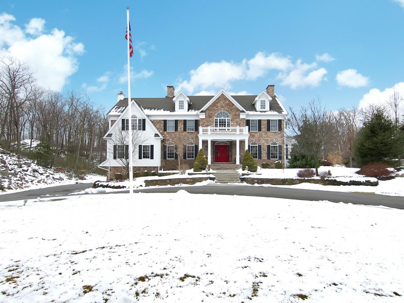 Luxury Short Sale in West Milford NJ