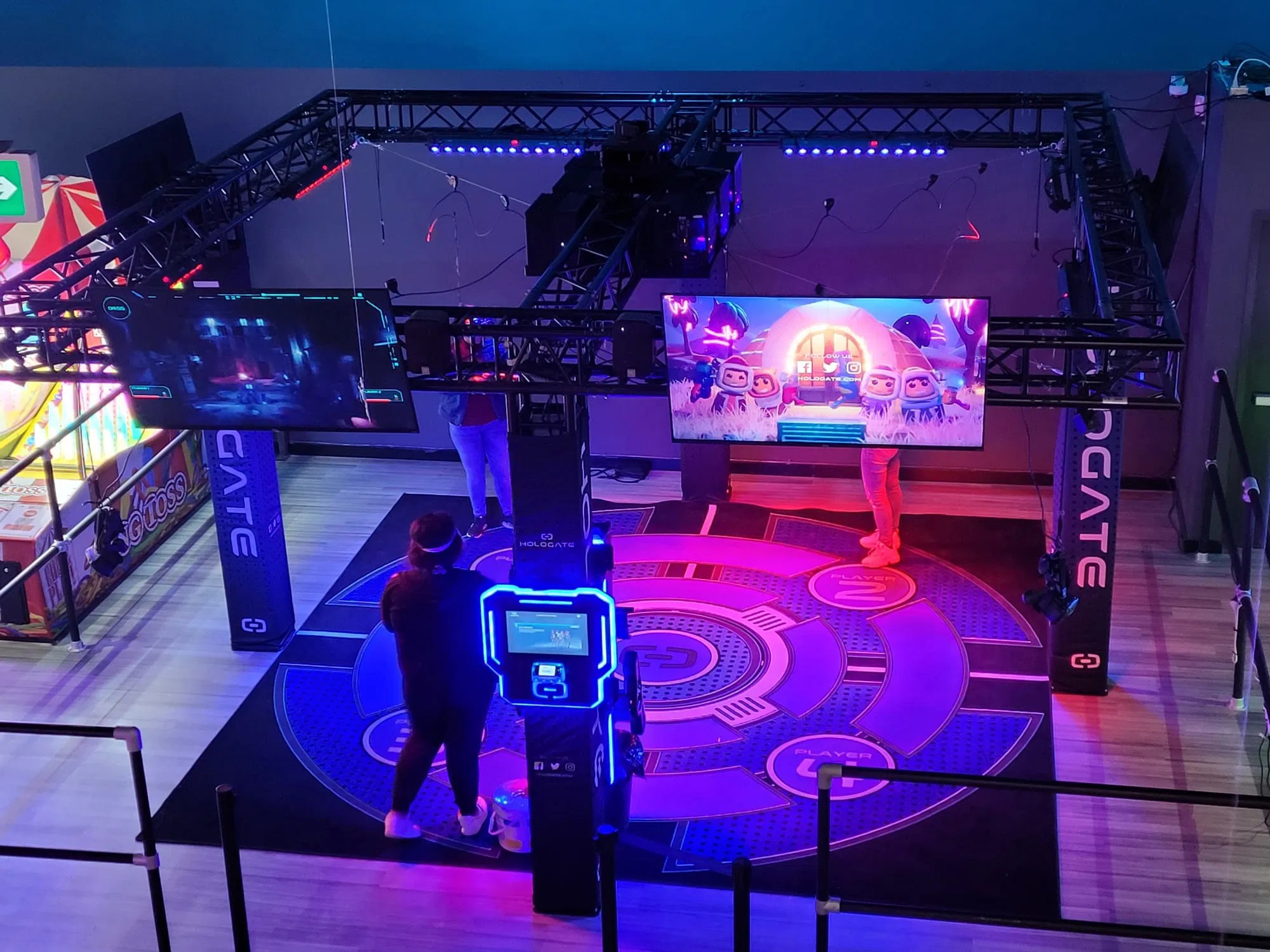 HOLOGATE VR Central City Fun Park