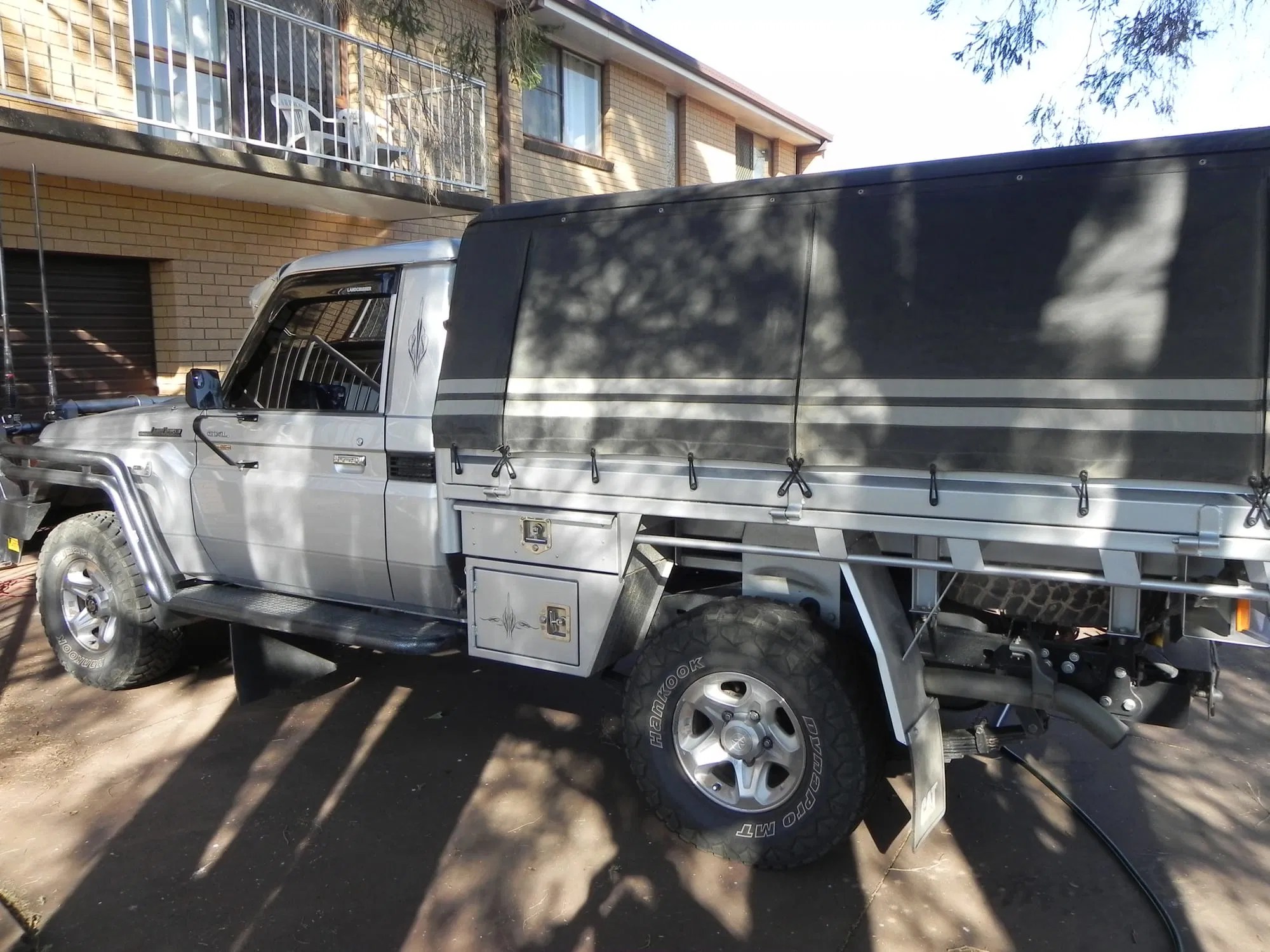 "Looks Like New" mobile car detailing Toowoomba