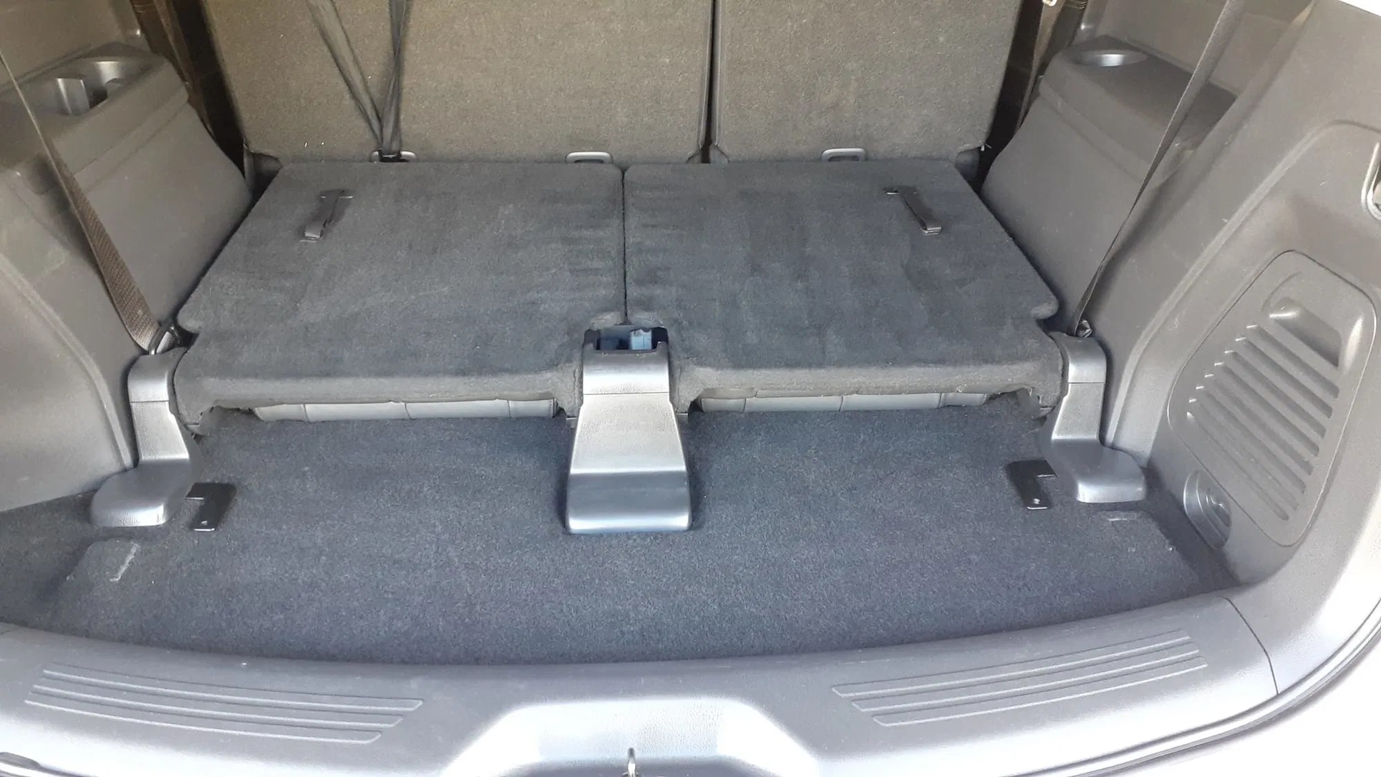 "Looks Like New" mobile car detailing Toowoomba