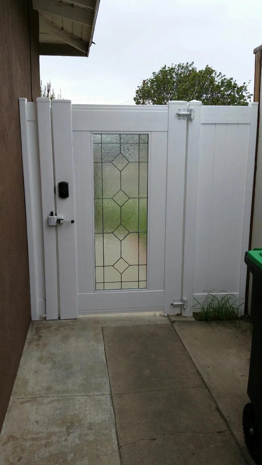 Custom Vinyl Gates Our custom vinyl gates are made to order to fit a