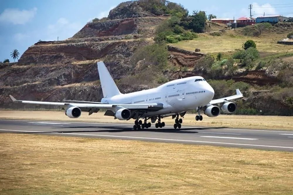 The Bizarre Story Of St Vincent's Only Boeing 747