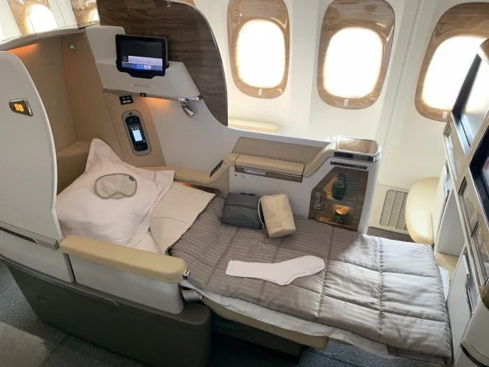 Inside Emirates’ Boeing 777 A Guided Tour