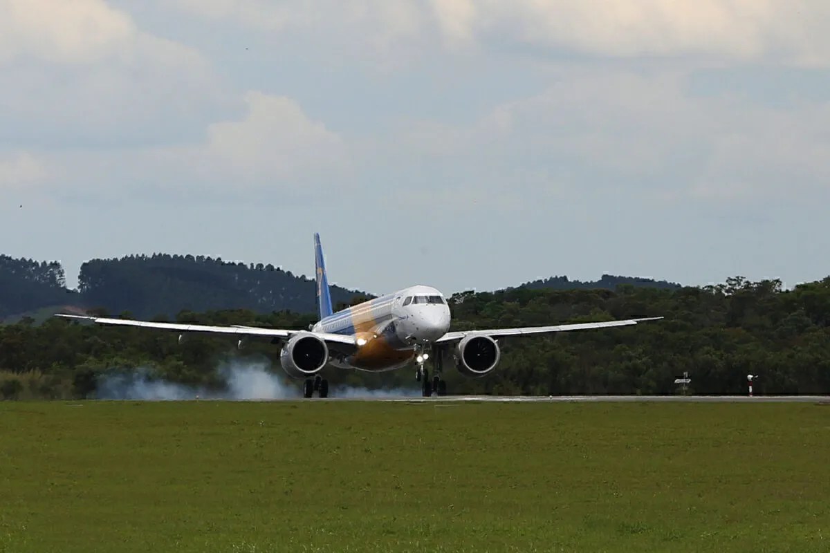 Congo Airways double sa commande d'avions Embraer E2