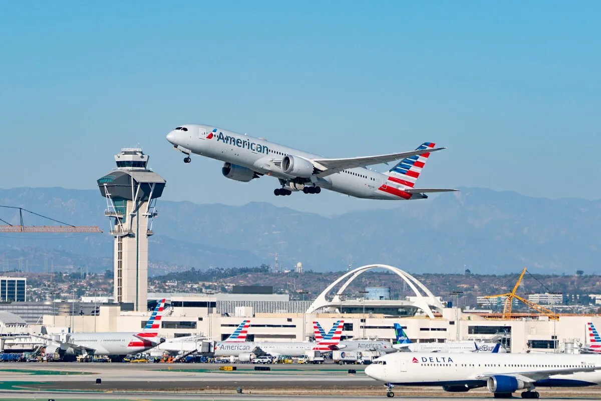 American Airlines Lays Final Beam In New LAX Terminal Structure