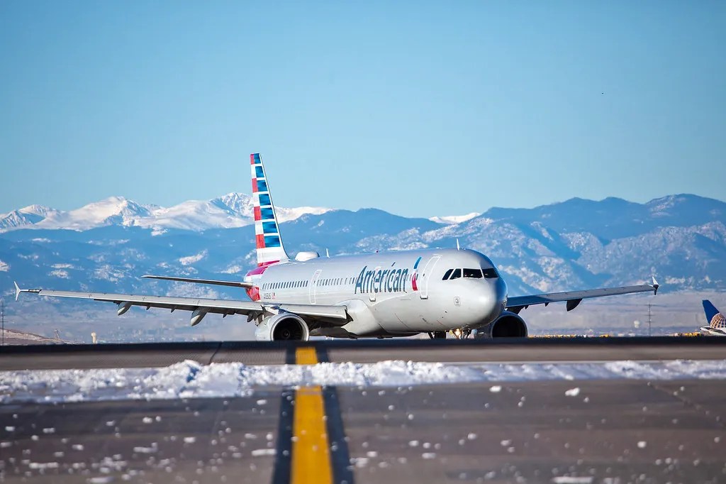 American Airlines Updates Rules To Align With Biden's Mask Mandate