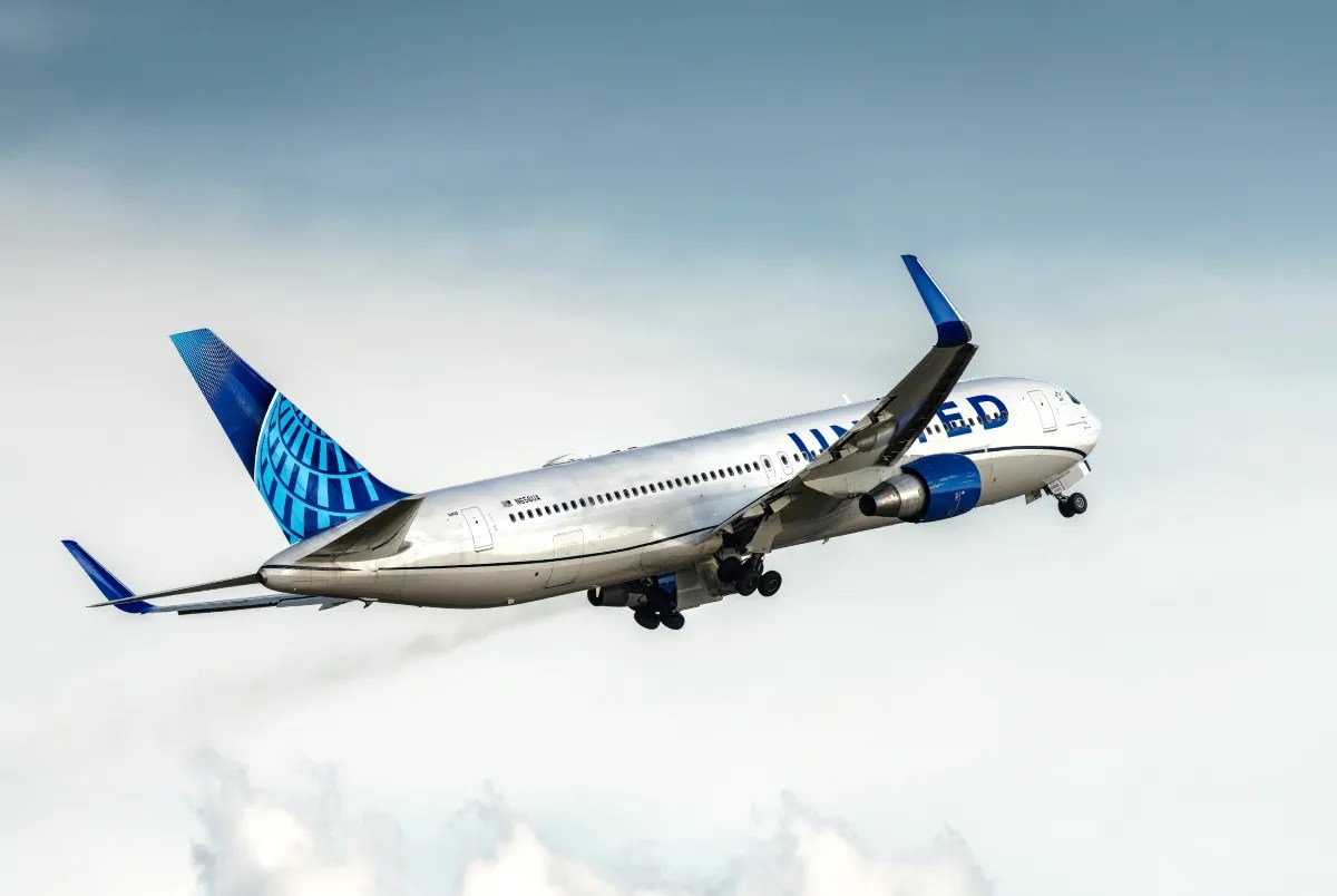 United Airlines Now Allows Passengers To PreOrder Food And Drinks