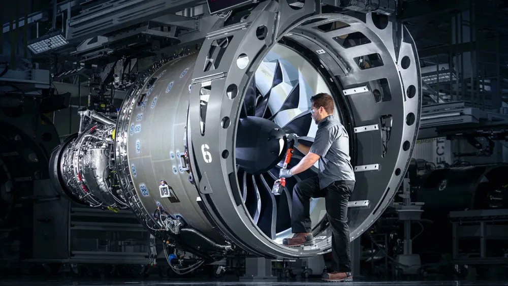 LATAM Selects Pratt & Whitney GTF Engines For Up To 146 Airbus Aircraft