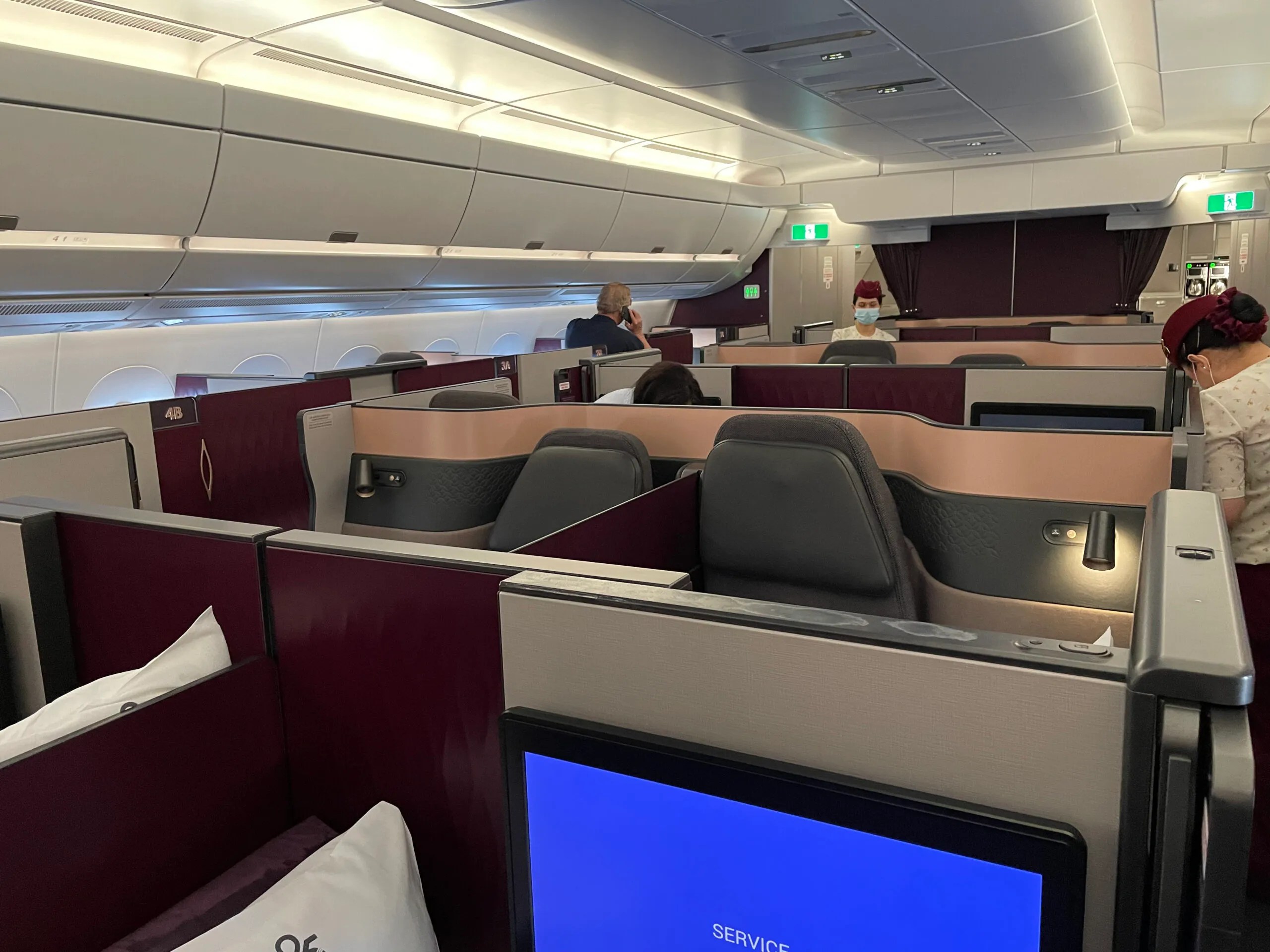 Flight Review Qatar Airways Airbus A350 Qsuites Business Class Los Angeles To Doha