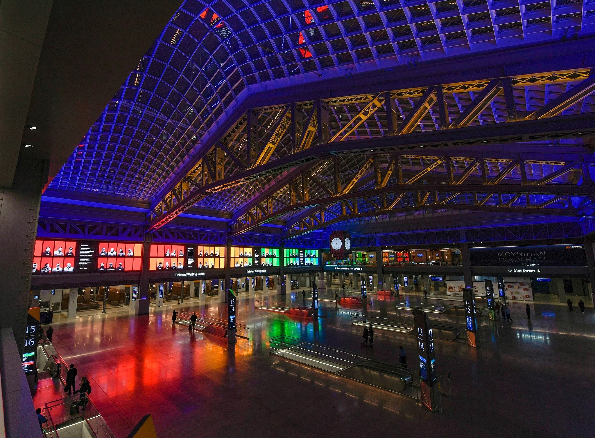 Is It Feasible To Connect Between New York City's Airports?