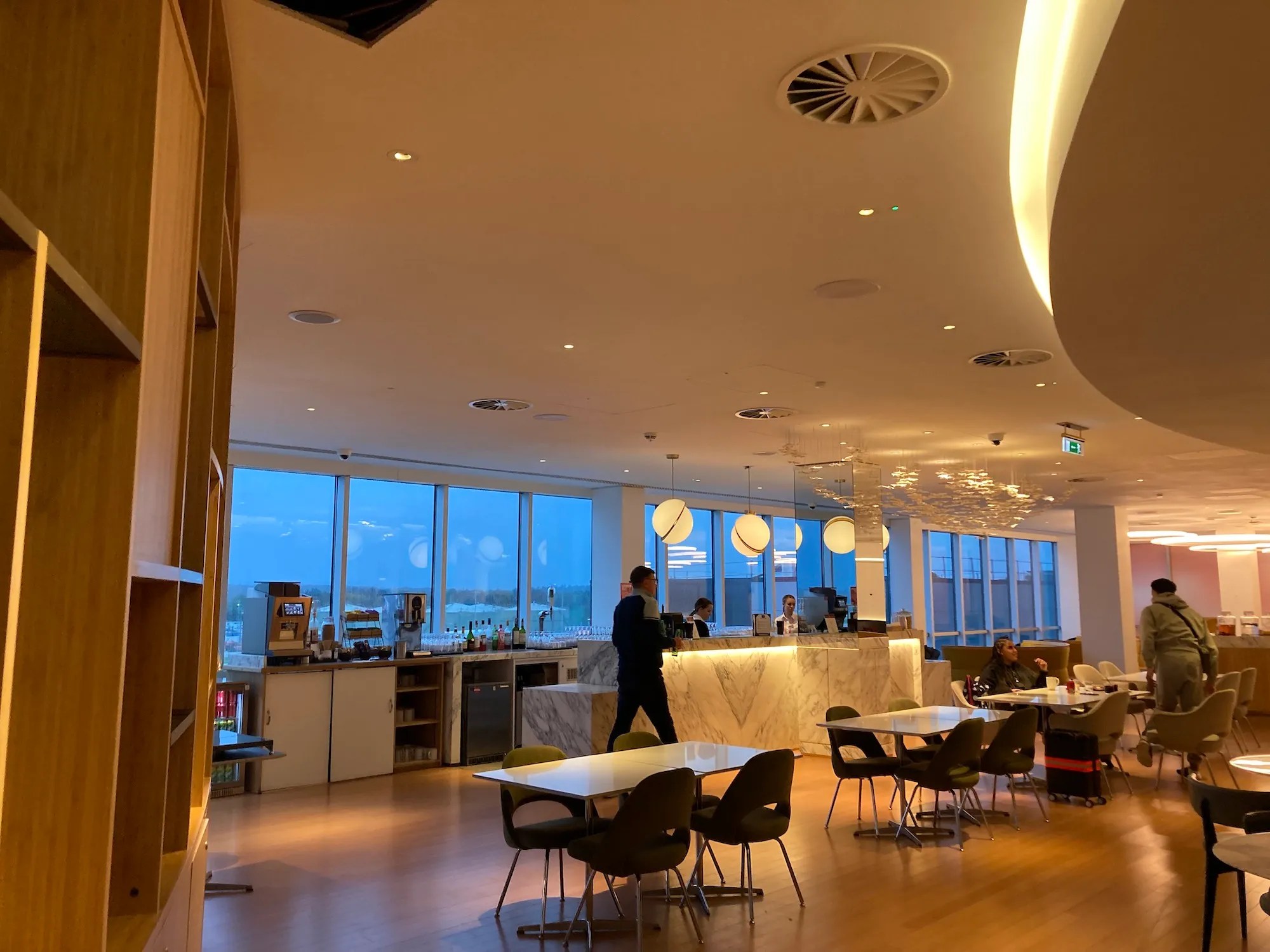 Lounge Review London Gatwick Plaza Premium North Terminal