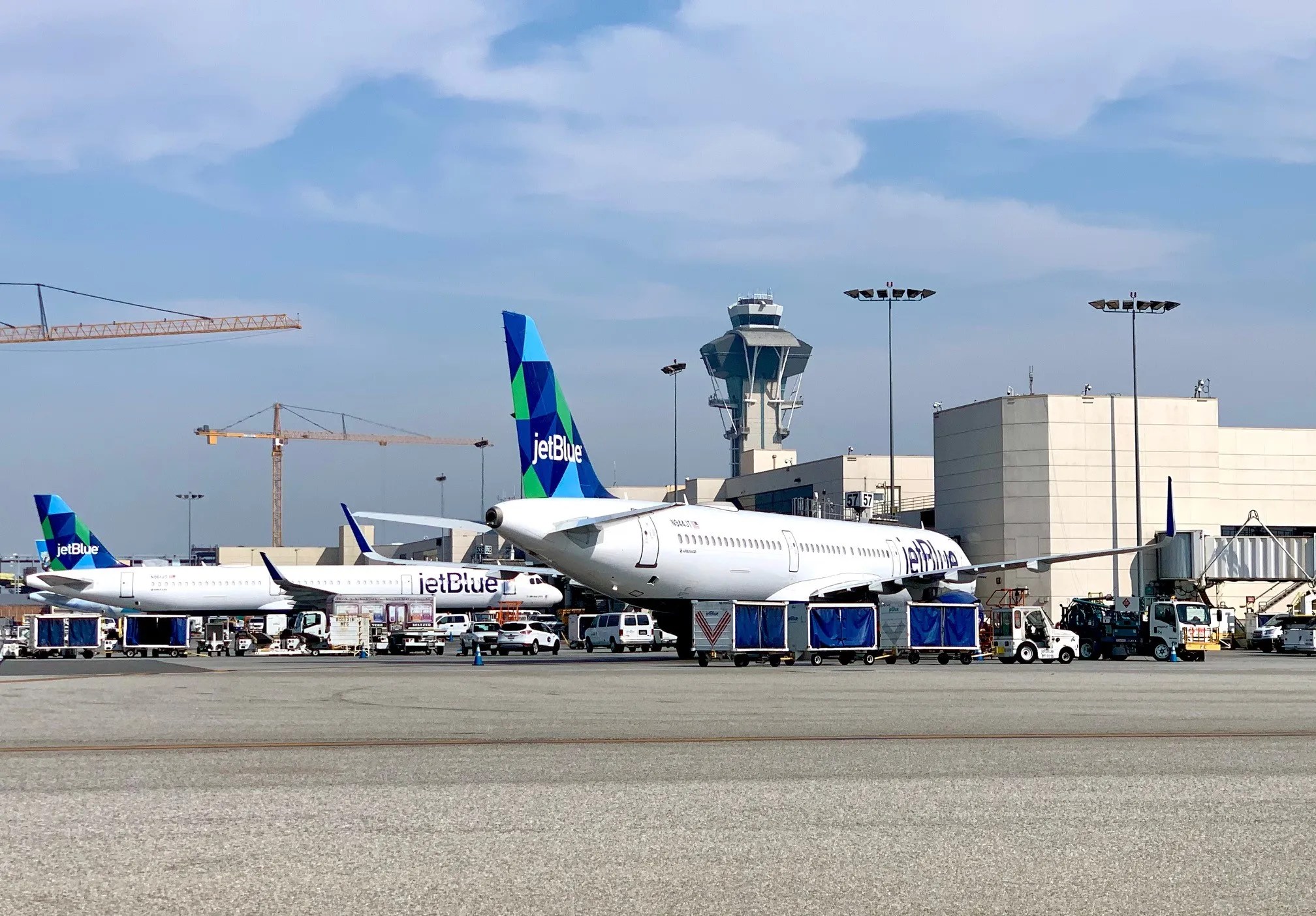 Throwback The JetBlue Flight Attendant That Quit Their Job Via The