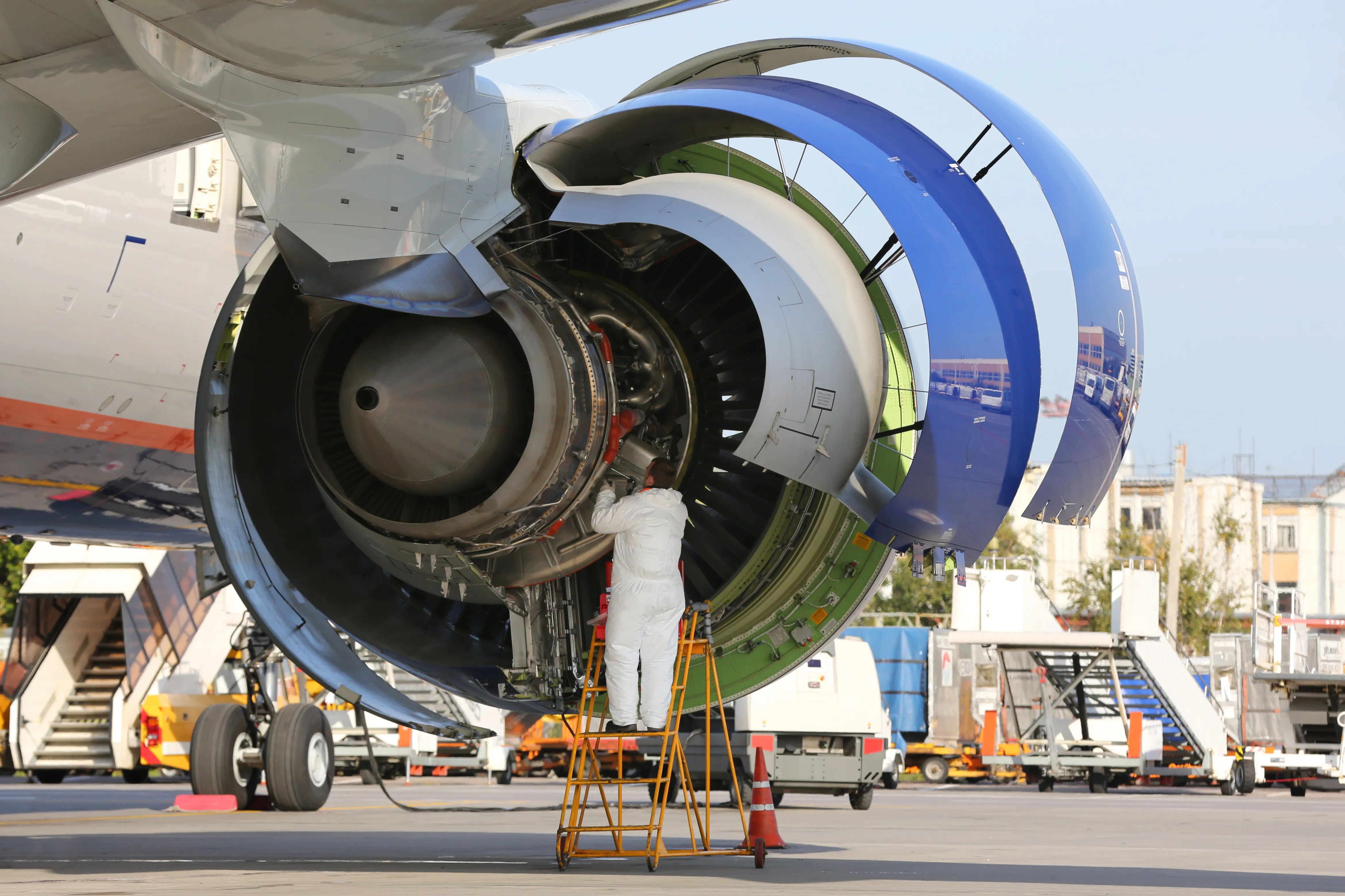 5 Things You Didn't Know About The Outer Casing Of Aircraft Engines