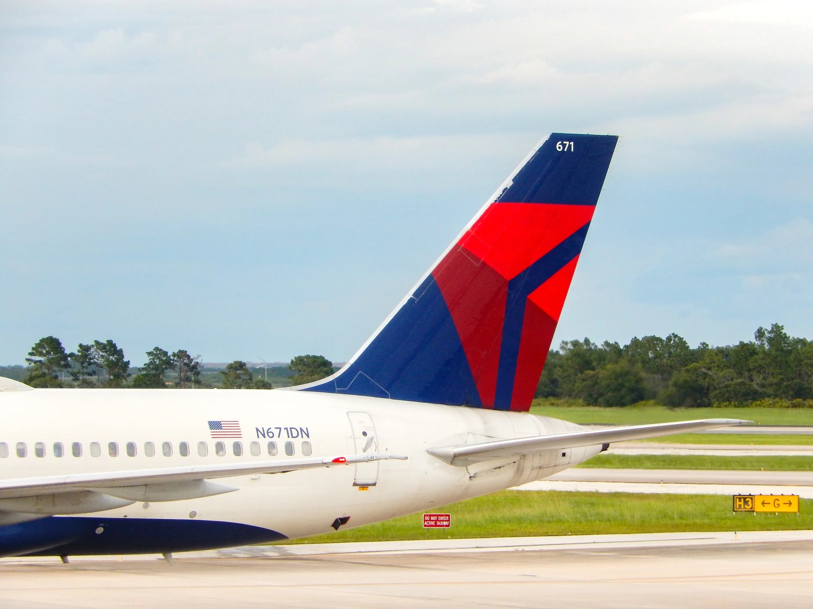 Why Did Delta Air Lines Take On The Boeing 757?