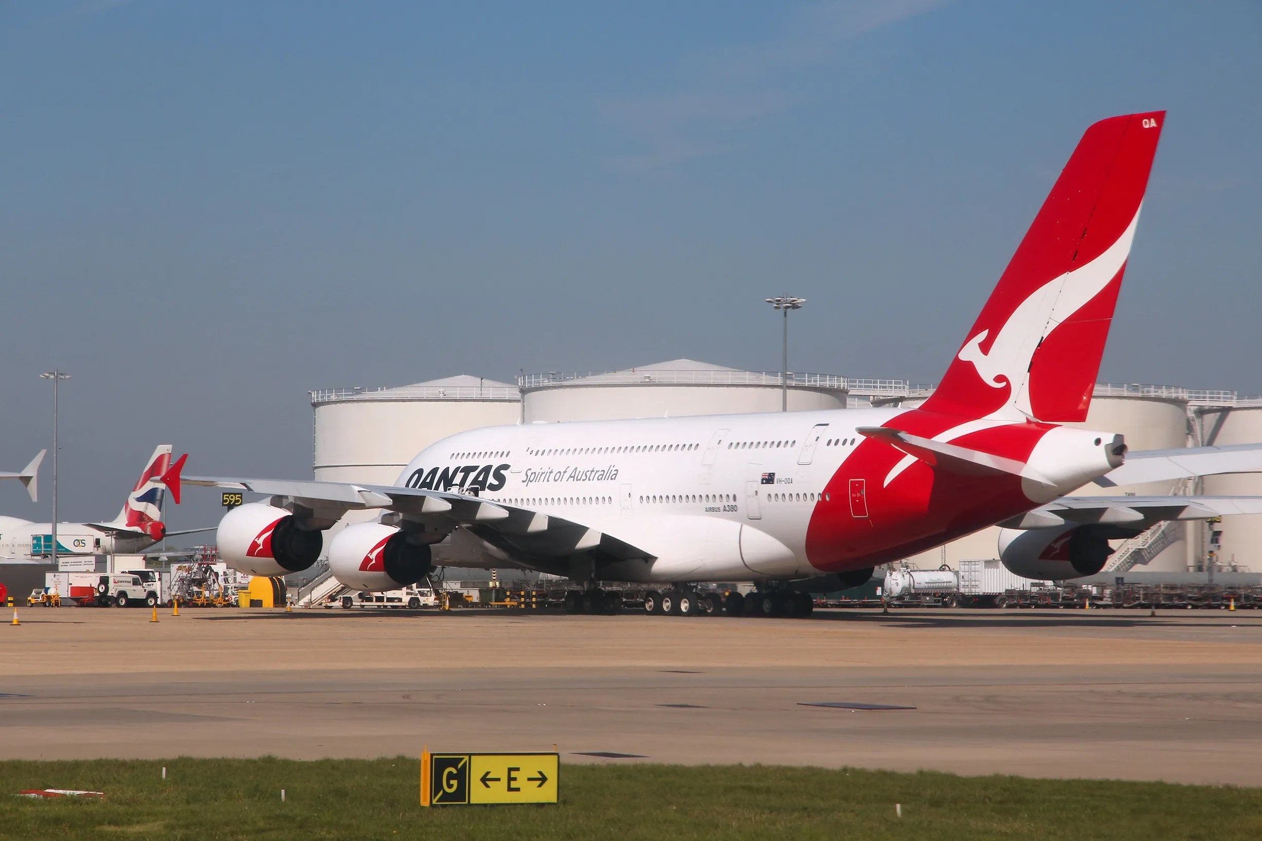Qantas Staff Union Hits Out After Airline CEO Receives 10 Million In