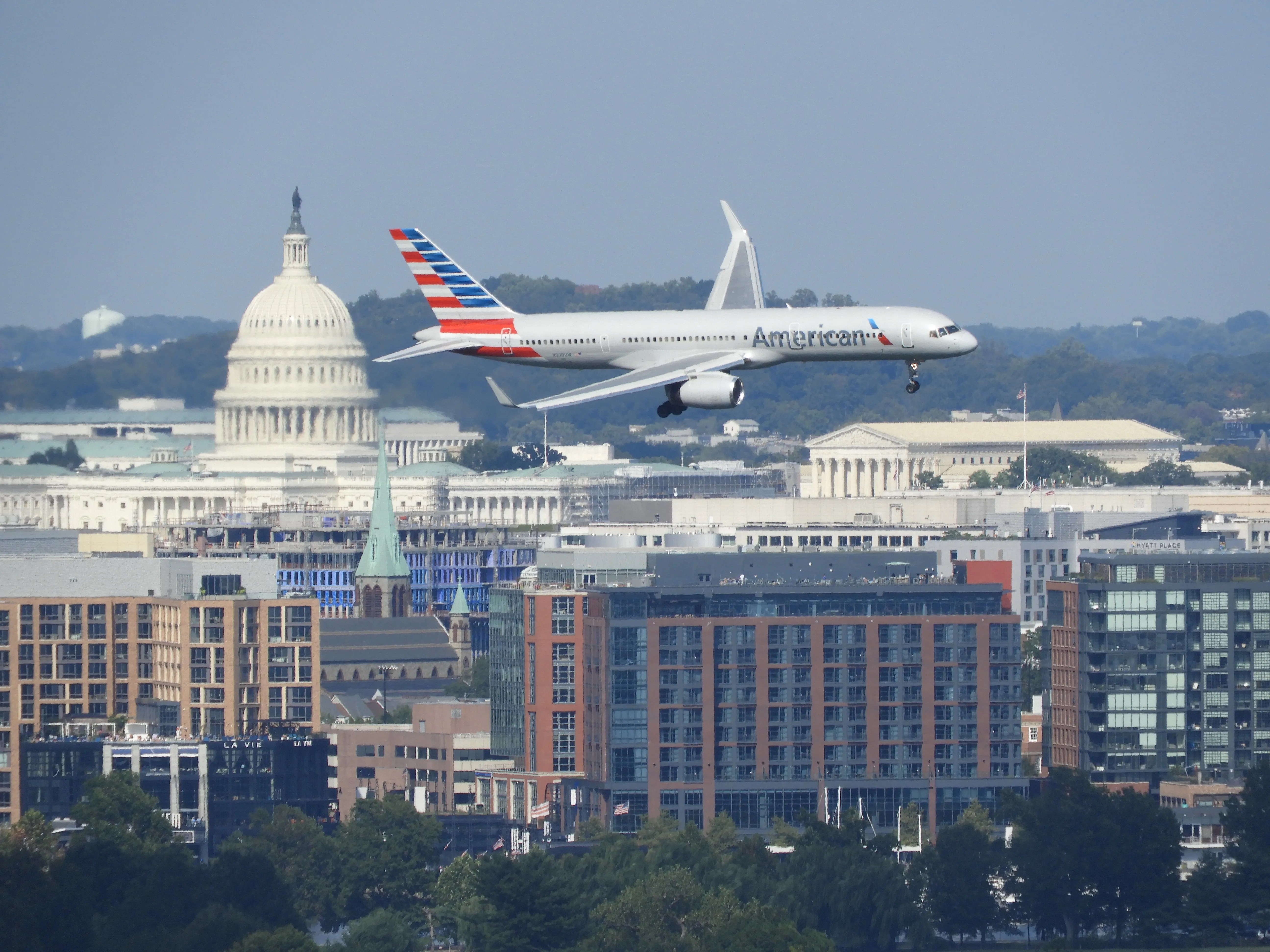 The Unique Piloting Experience At Ronald Reagan Washington National Airport