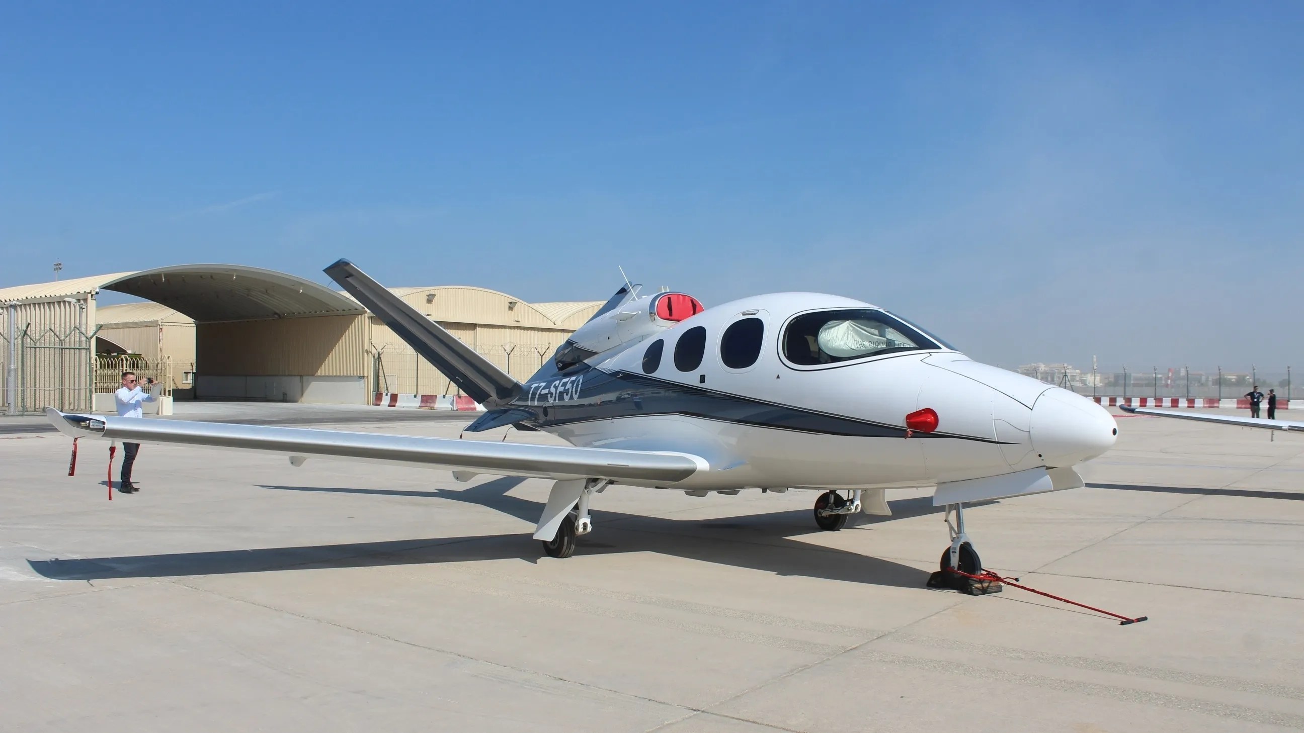 5 Incredible Features Of The Cirrus Vision Jet