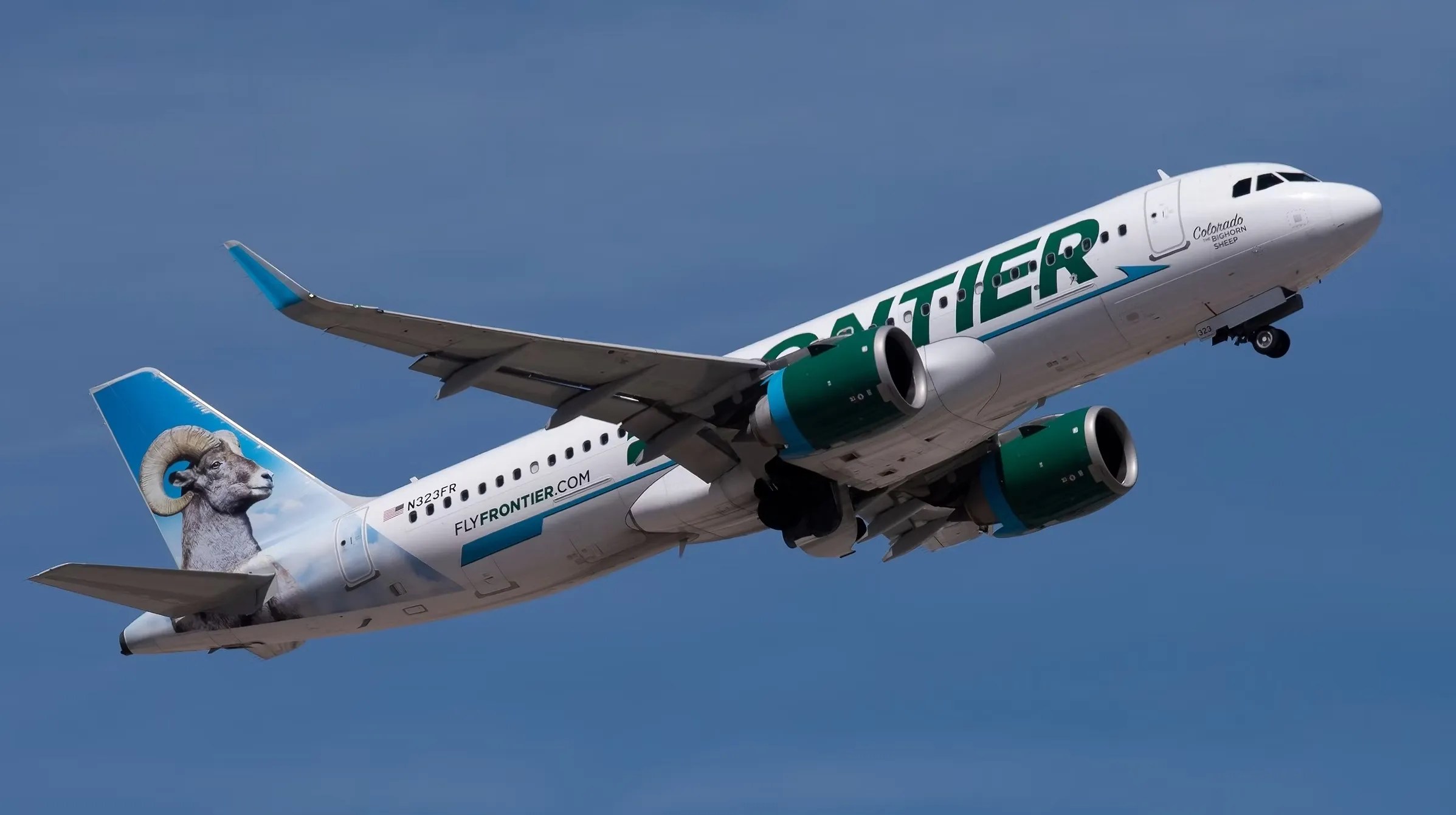 Frontier Opens Cincinnati Crew Base & Reopens Chicago Pilot Base