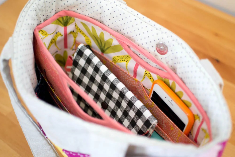 Handy Purse Organizer {free sewing pattern} — SewCanShe Free Sewing