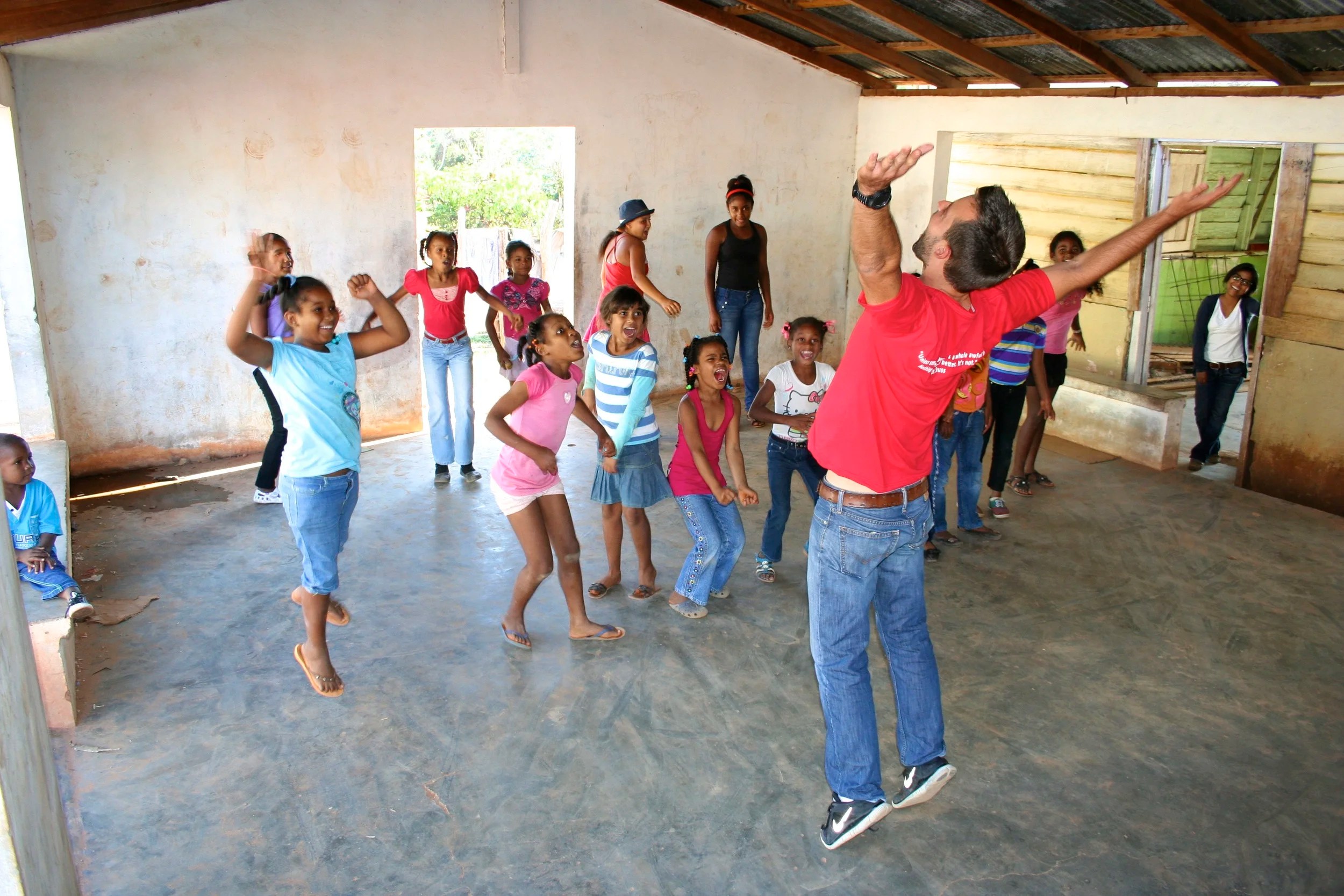 FIMRC — Volunteer in the Dominican Republic