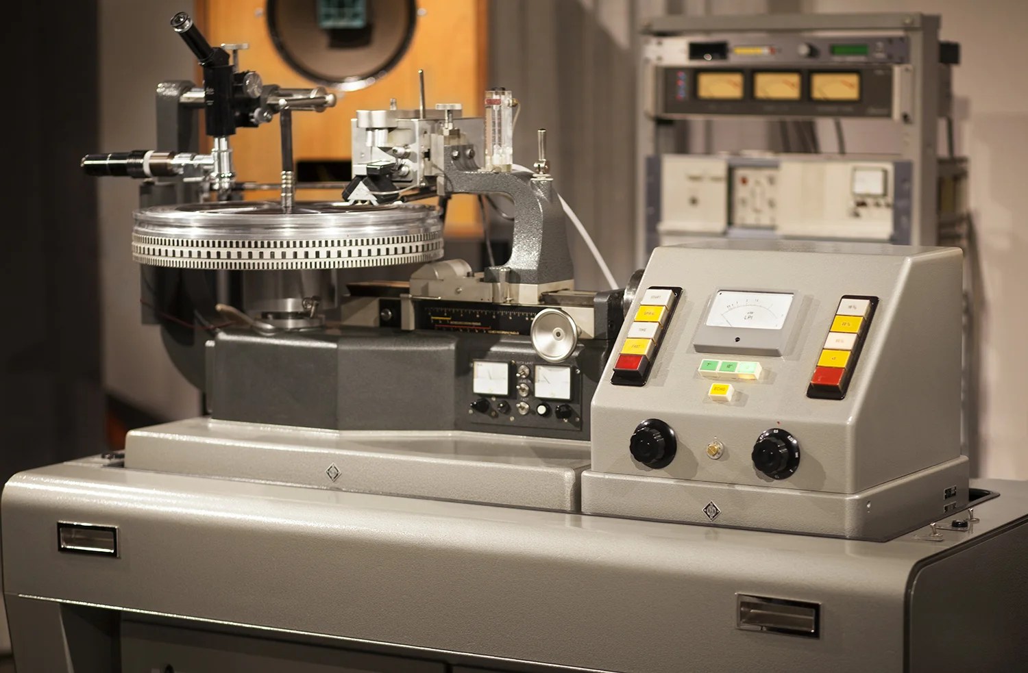 Vinyl Mastering & Lacquering Elysian Masters