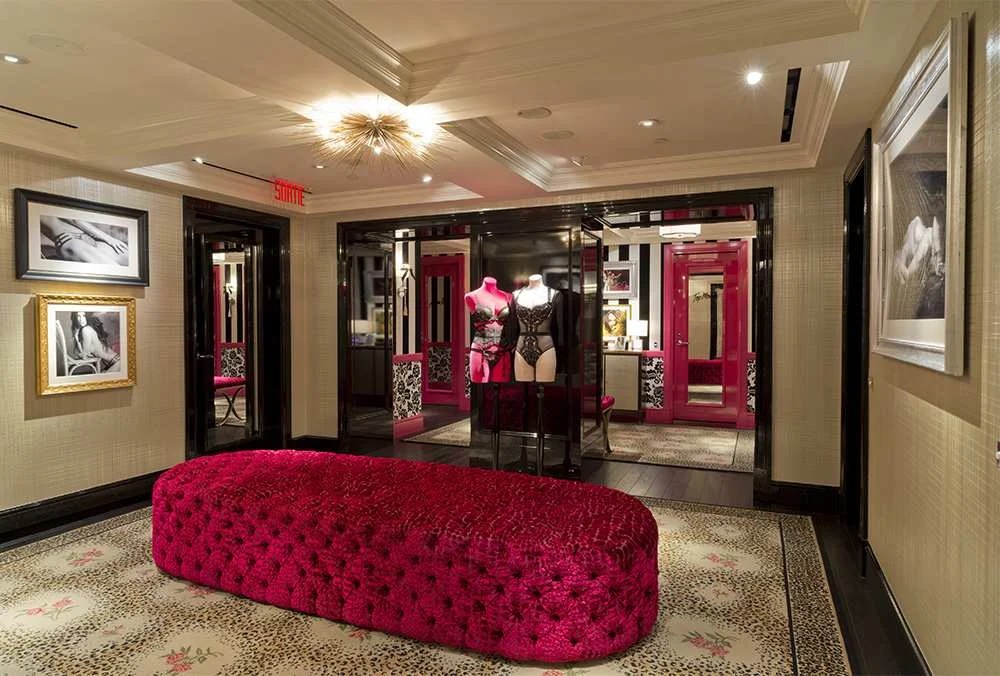 Victorias Secret Opens Massive Montreal Flagship Photos