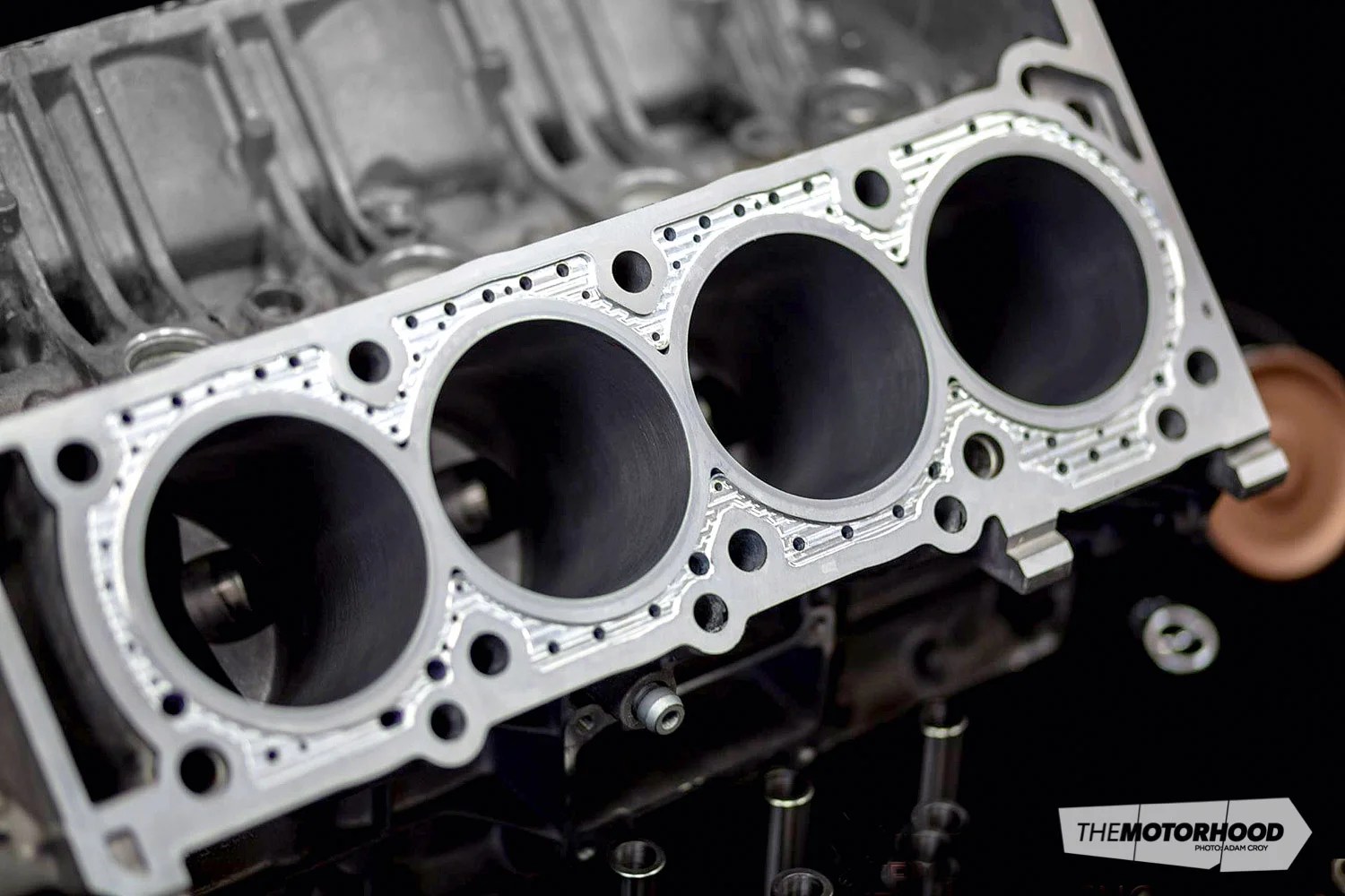 A comprehensive guide to the LS engine family — The Motorhood
