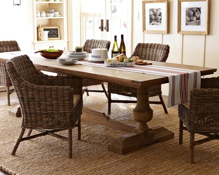 define trestle table